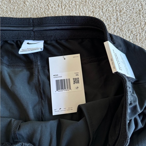 Nike Men’s N.E.T. 11” Woven Tennis Shorts - Picture 8 of 10